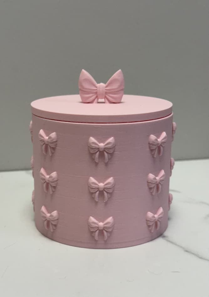 Bogenbehälter mit Deckel