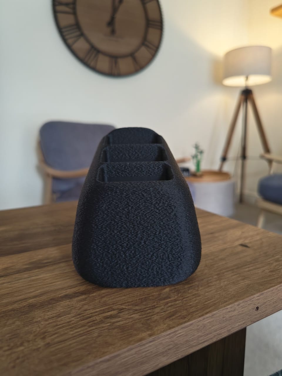 Minimaler Remote-Ständer